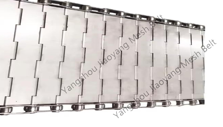 U-Shaped Edge Reinforcement