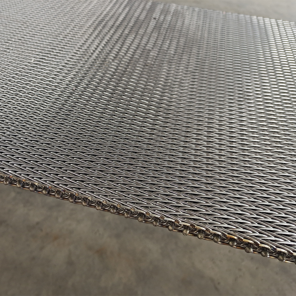 Compound Balanced Weave Conveyor Belt With Welded Edge